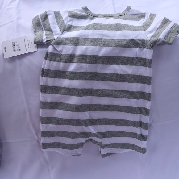 0 - 3 month jumpsuits for baby boy new with tags! - Picture 6 of 8